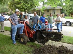 our Boynton Beach sprinkler repair team is using a professional trencher